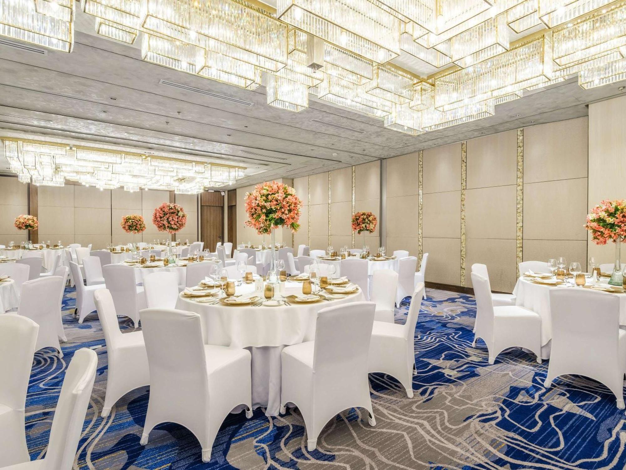 Admiral Hotel Manila - Mgallery Collection Экстерьер фото