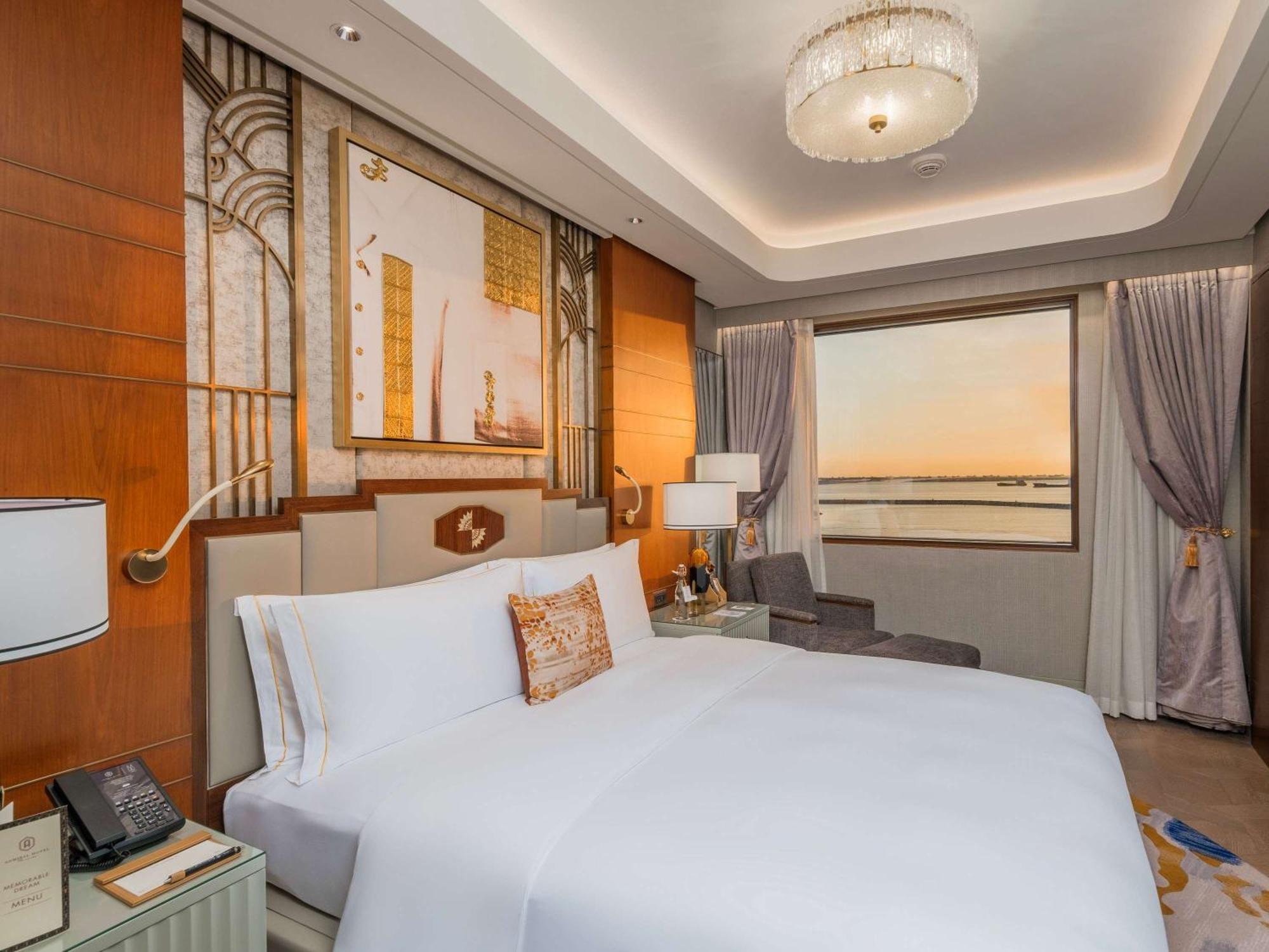 Admiral Hotel Manila - Mgallery Collection Экстерьер фото